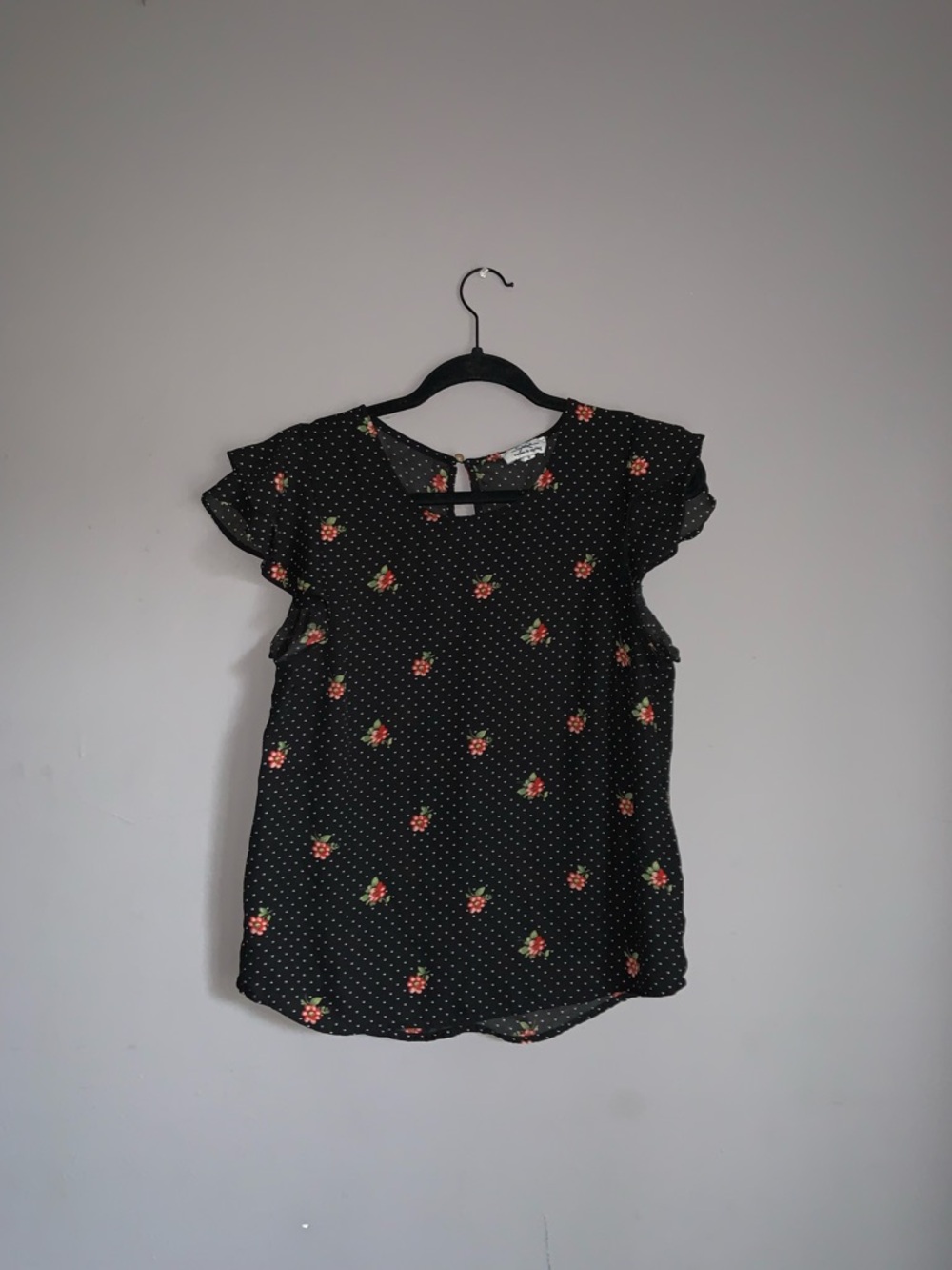 Twine & String Blouse Polka Dot Floral Ruffle Sleeve Women’s Medium Top - Black